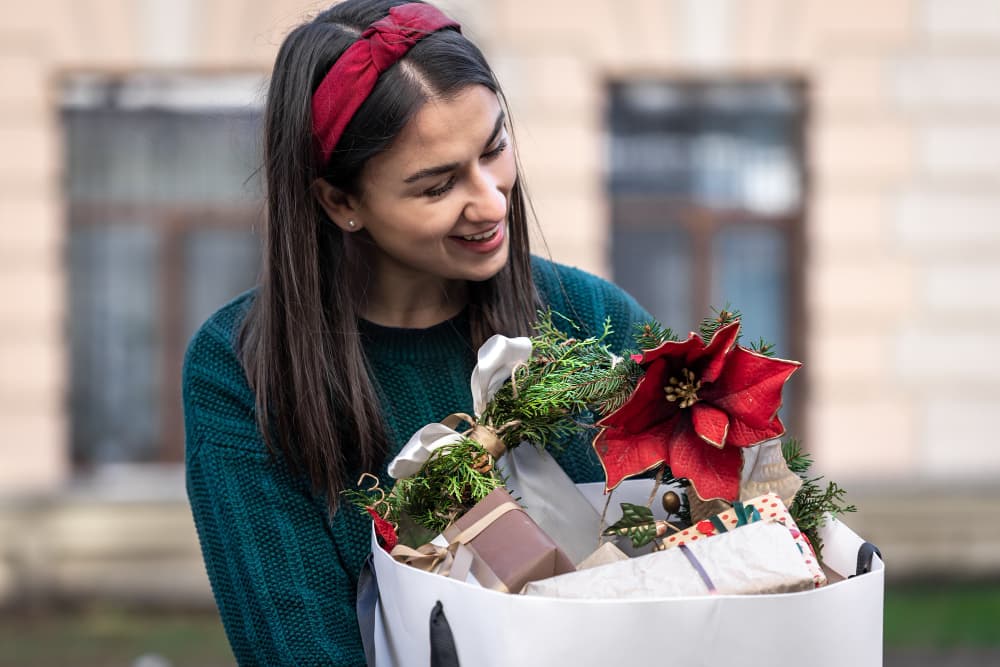 Best Christmas Gift Ideas: Why Flowers Never Go Out of Style