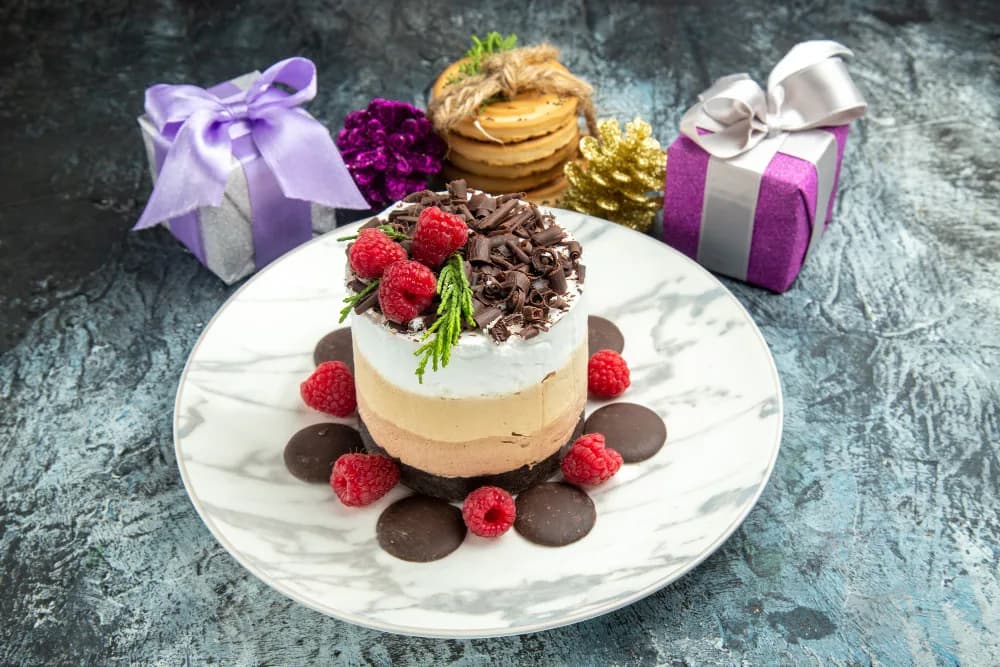 Flower and Cake Combos: Best Gift Ideas for Every Occasion