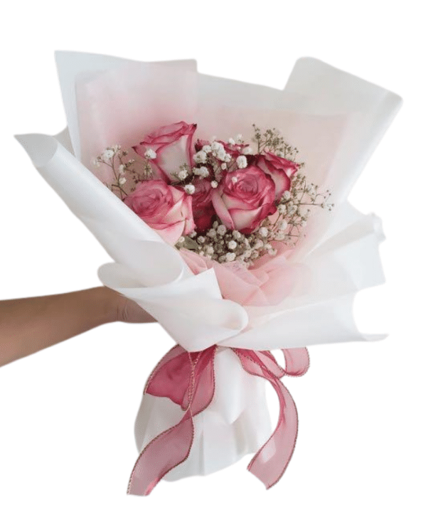cute small mini handbunch of jumelia roses