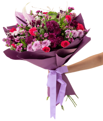 dark pink roses purple handbunch