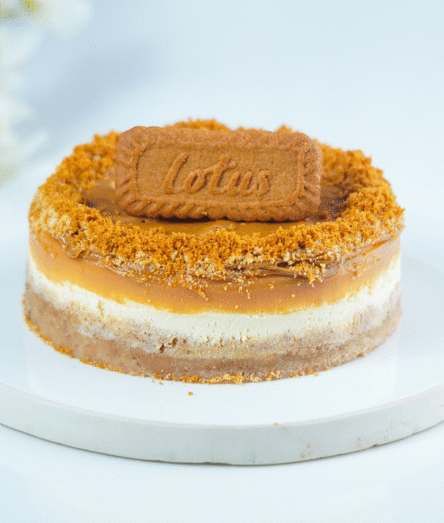Lotus Biscoff Cake